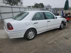 MERCEDES-BENZ C 230 photo