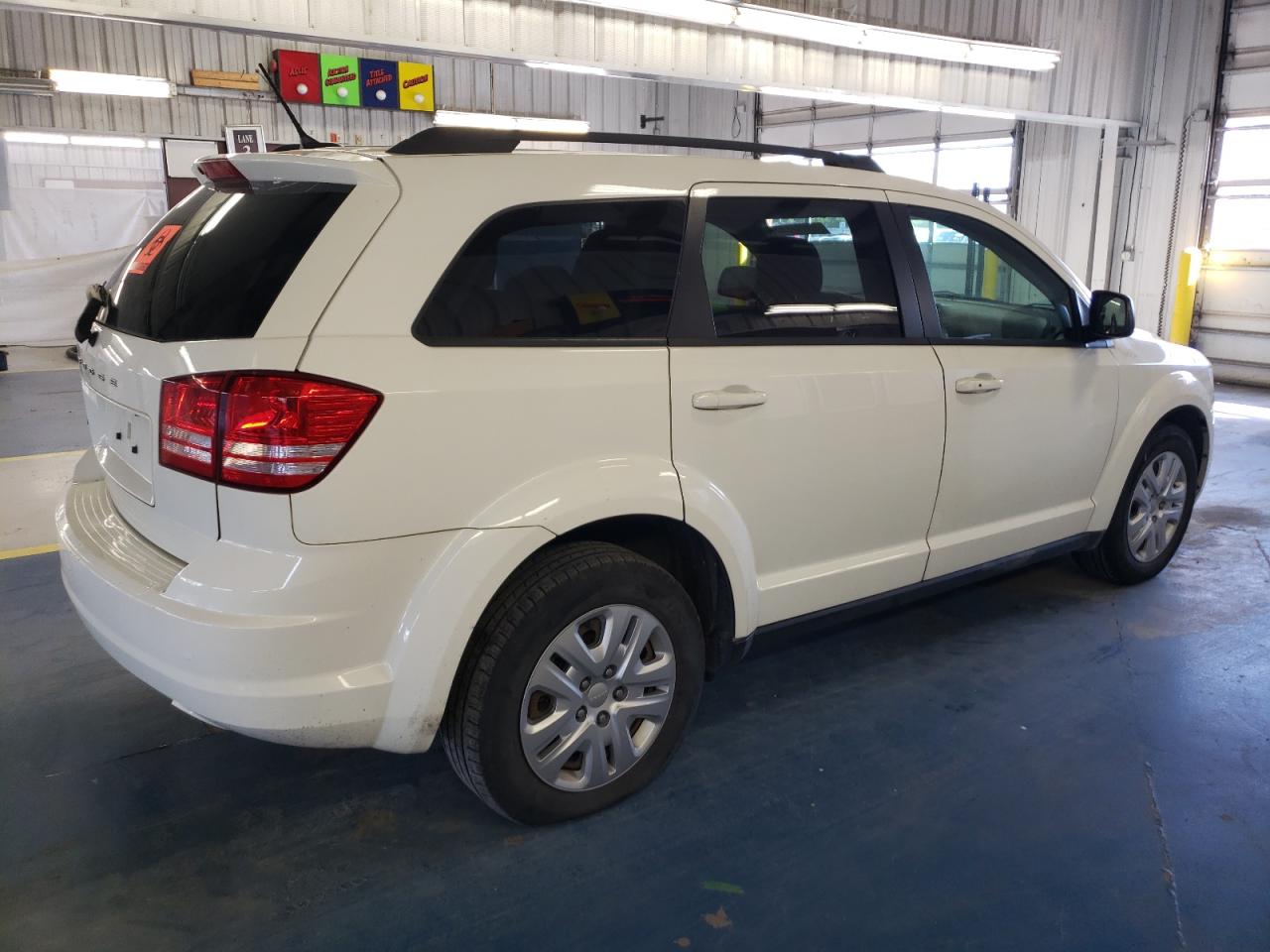 Lot #2838357733 2018 DODGE JOURNEY SE