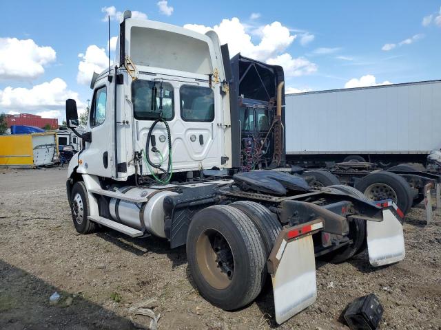 FREIGHTLINER CASCADIA 2018 white  diesel 3AKBGBDV7JSJR9132 photo #4