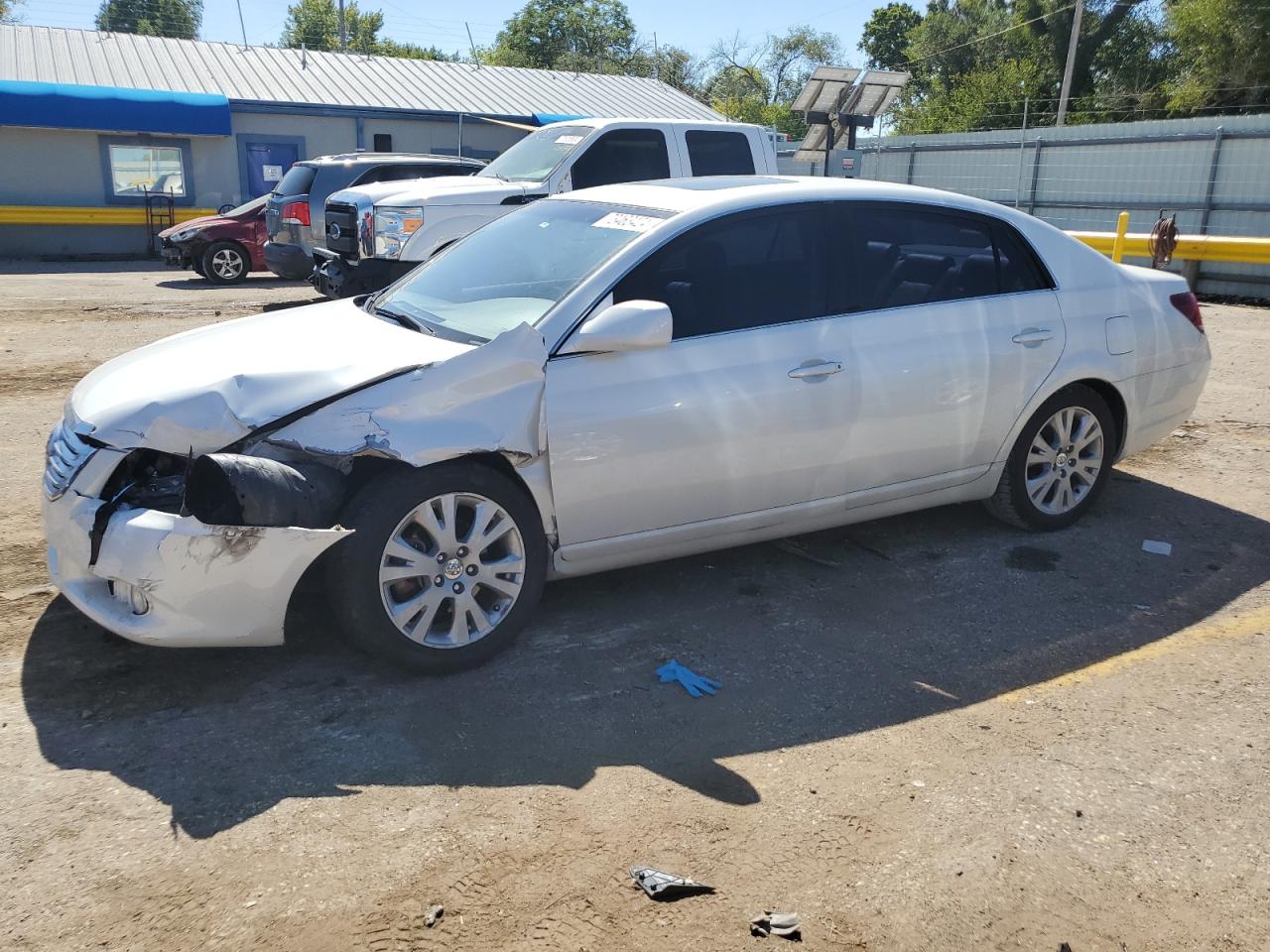 Lot #2972358441 2010 TOYOTA AVALON XL