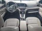 HYUNDAI ELANTRA SE photo