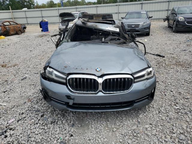 VIN WBA53BH0XMWW93902 2021 BMW 5 Series, 530 I no.5