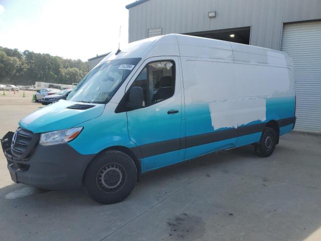 MERCEDES-BENZ SPRINTER 2500
