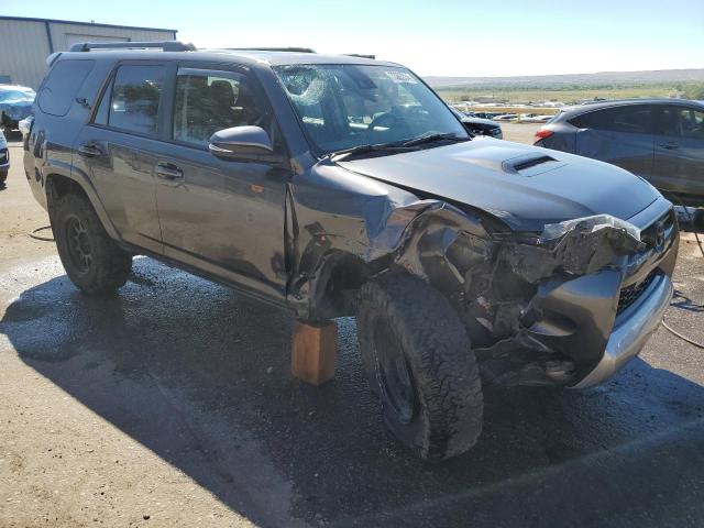 2022 TOYOTA 4RUNNER SR - JTERU5JR8N6037741