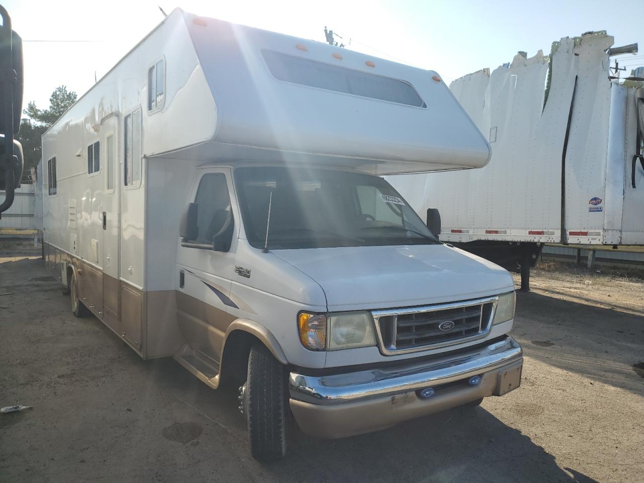 Ford E-450 2003 Econoline