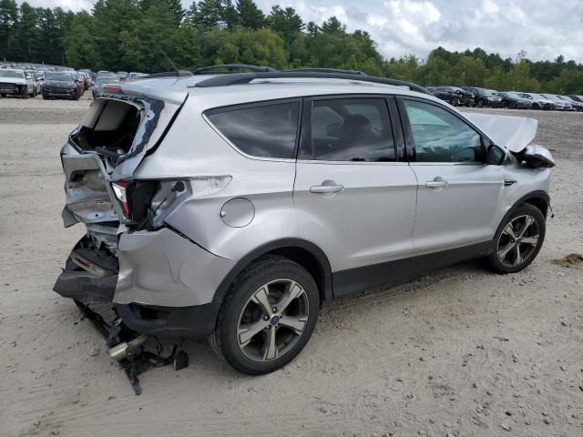 VIN 1FMCU9G95HUB93823 2017 Ford Escape, SE no.3