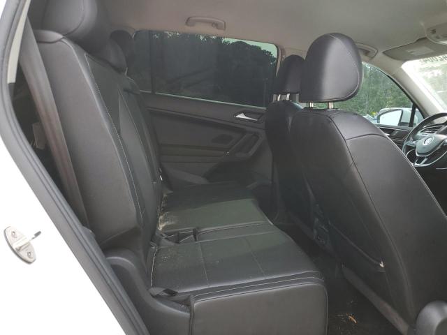 2018 VOLKSWAGEN TIGUAN SE - 3VV2B7AX2JM100575