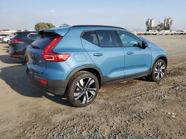 VIN YV4L12UW1P2032763 2023 Volvo XC40, Plus no.3