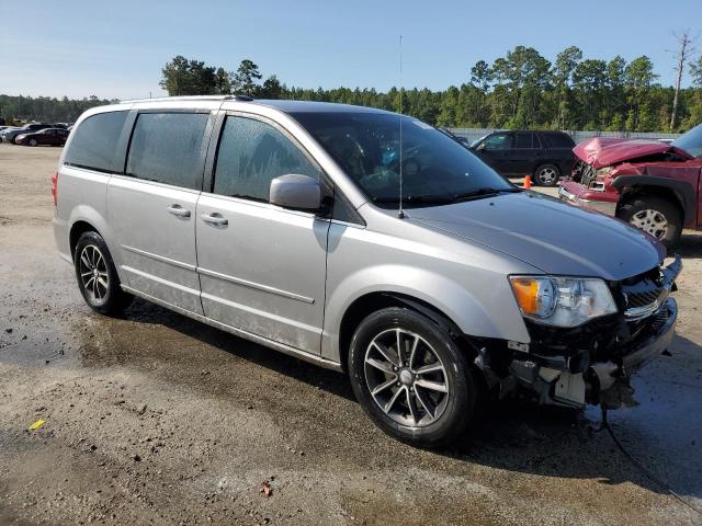 VIN 2C4RDGCG7HR858838 2017 Dodge Grand Caravan, Sxt no.4