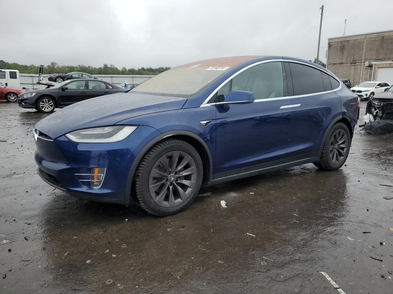 Tesla Model X 2018 