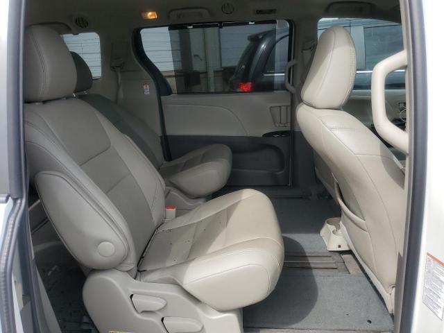 2015 TOYOTA SIENNA XLE - 5TDYK3DC8FS593339