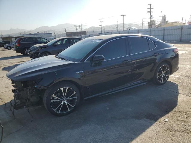 VIN 4T1B21HK7JU509054 2018 Toyota Camry, Hybrid no.1