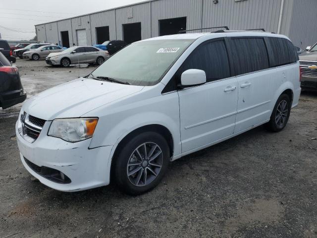 VIN 2C4RDGCG3HR696366 2017 Dodge Grand Caravan, Sxt no.1