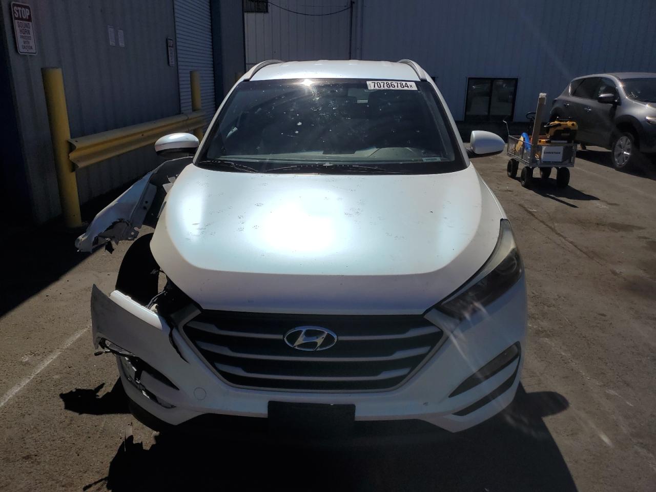 Lot #2988719649 2017 HYUNDAI TUCSON LIM