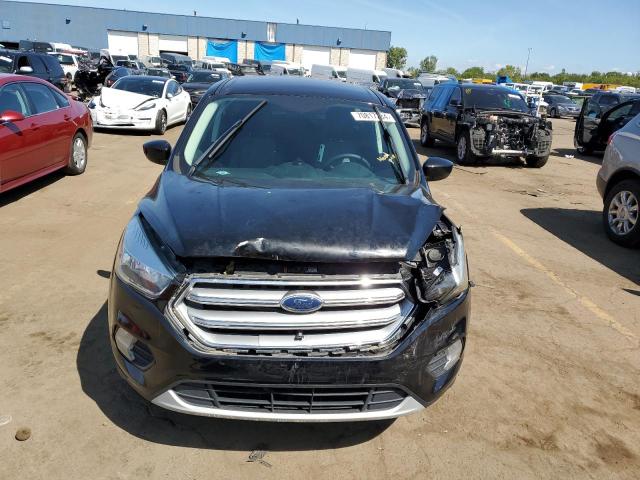 VIN 1FMCU0GD7HUD51398 2017 FORD ESCAPE no.5