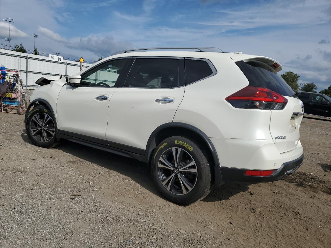 Lot #2962553827 2019 NISSAN ROGUE S