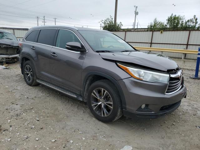 VIN 5TDKKRFH8GS501813 2016 Toyota Highlander, Xle no.4