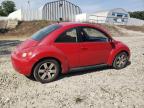 VOLKSWAGEN NEW BEETLE photo