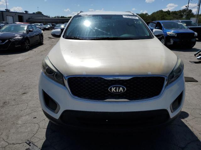 VIN 5XYPG4A38HG264020 2017 KIA Sorento, LX no.5