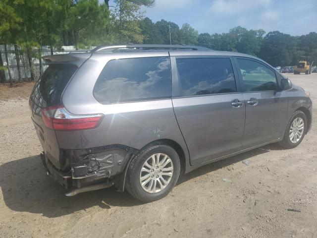 2017 TOYOTA SIENNA XLE 5TDYZ3DC2HS870758  72462104