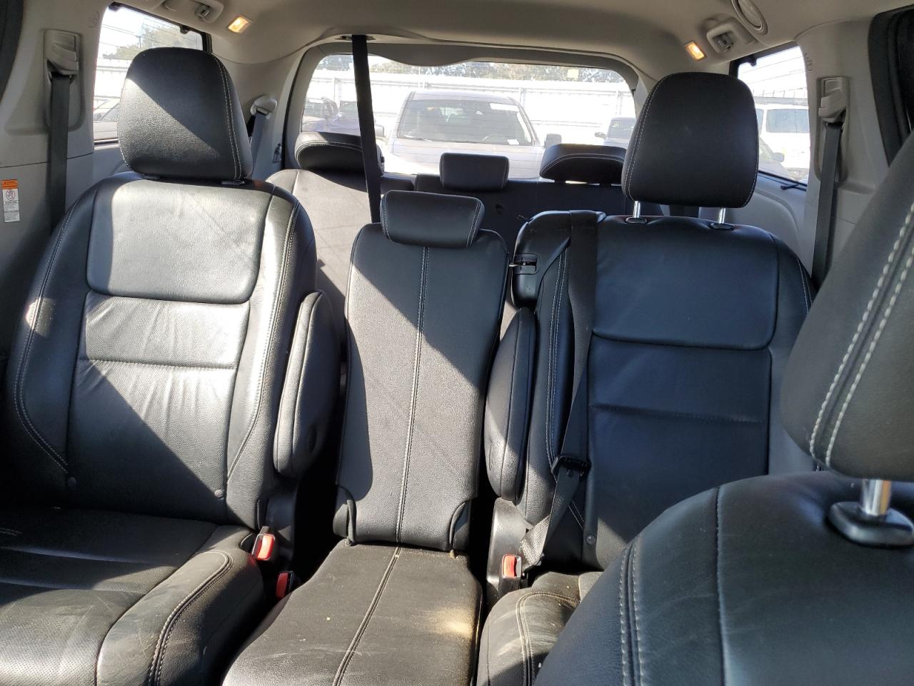 2016 Toyota SIENNA, SE