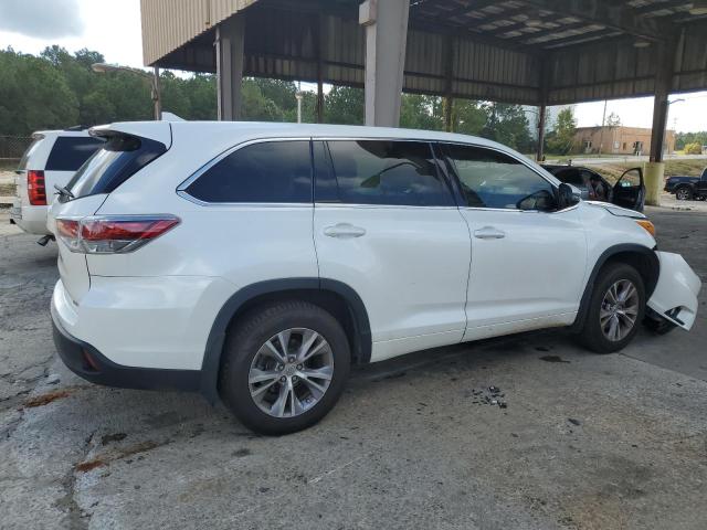 VIN 5TDBKRFH9FS147640 2015 Toyota Highlander, LE no.3