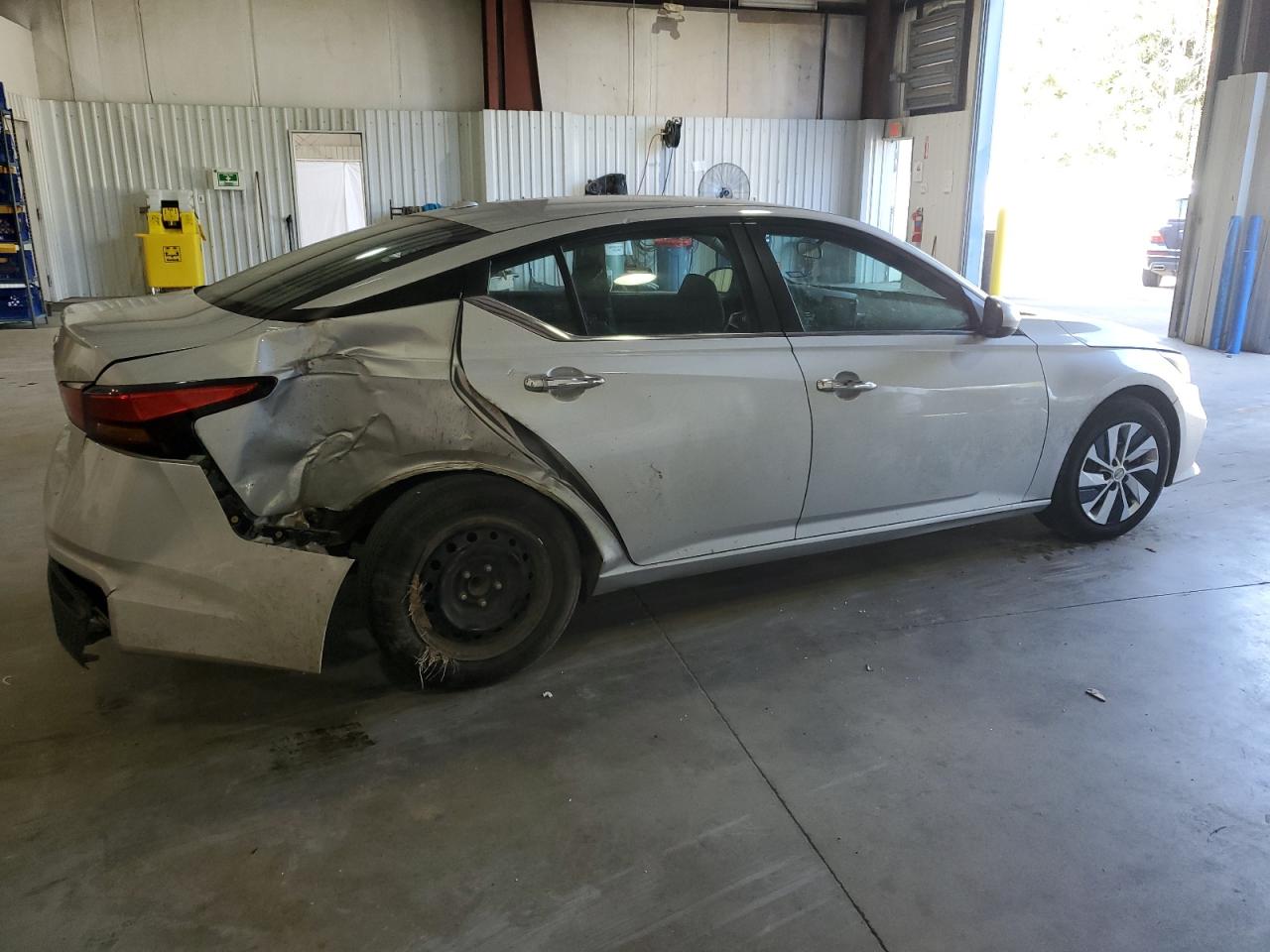 Lot #2953005697 2020 NISSAN ALTIMA S