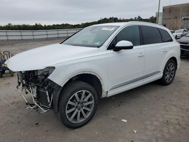 VIN WA1LAAF74KD045792 2019 Audi Q7, Premium Plus no.1