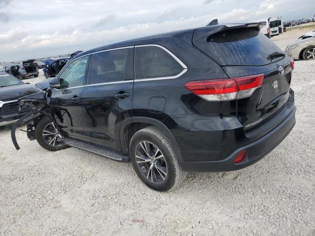 VIN 5TDZZRFH2HS231134 2017 Toyota Highlander, LE no.2