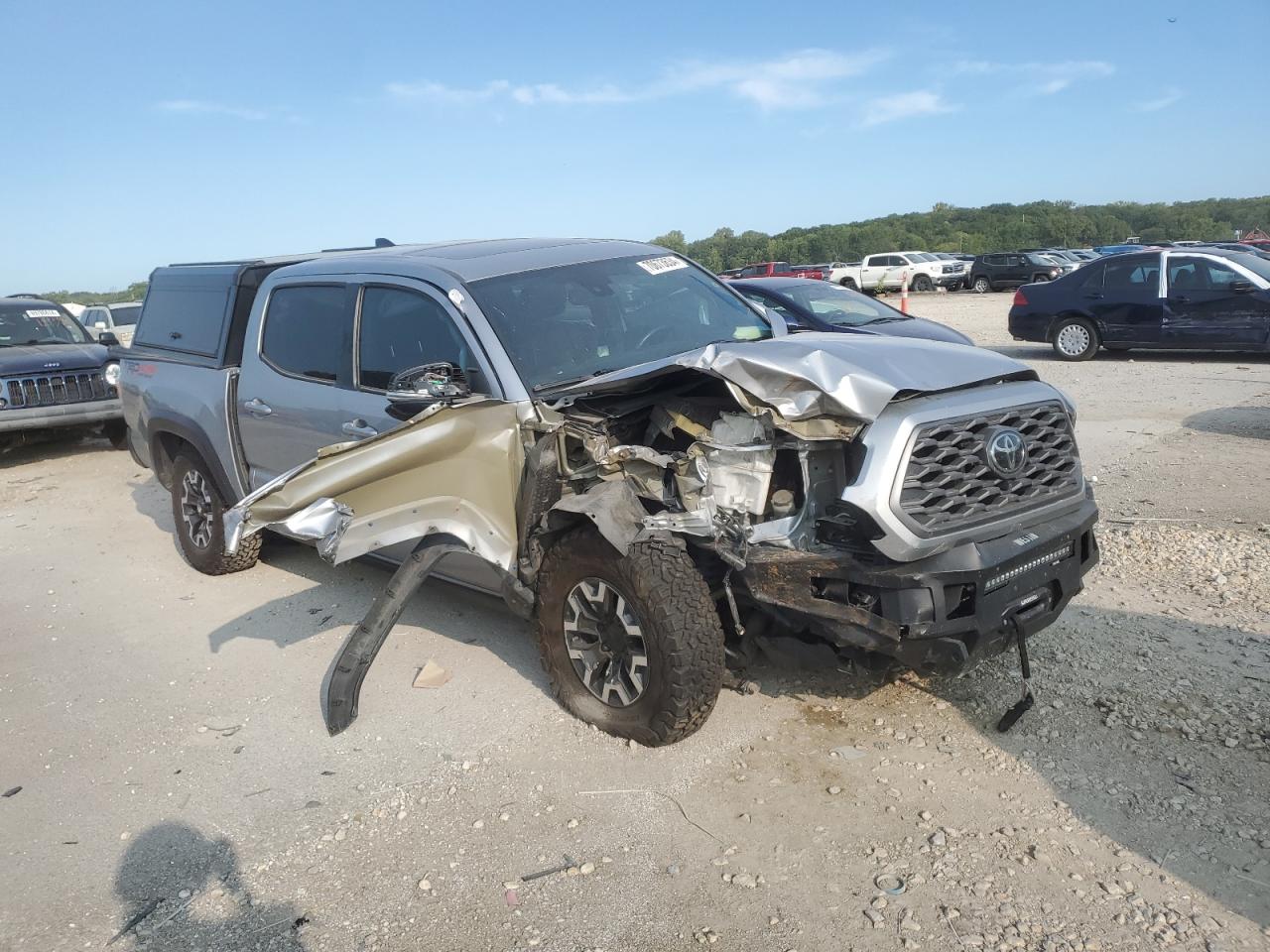 Lot #2945662175 2020 TOYOTA TACOMA DOU