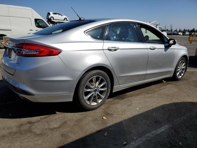 VIN 3FA6P0H71HR328021 2017 Ford Fusion, SE no.3