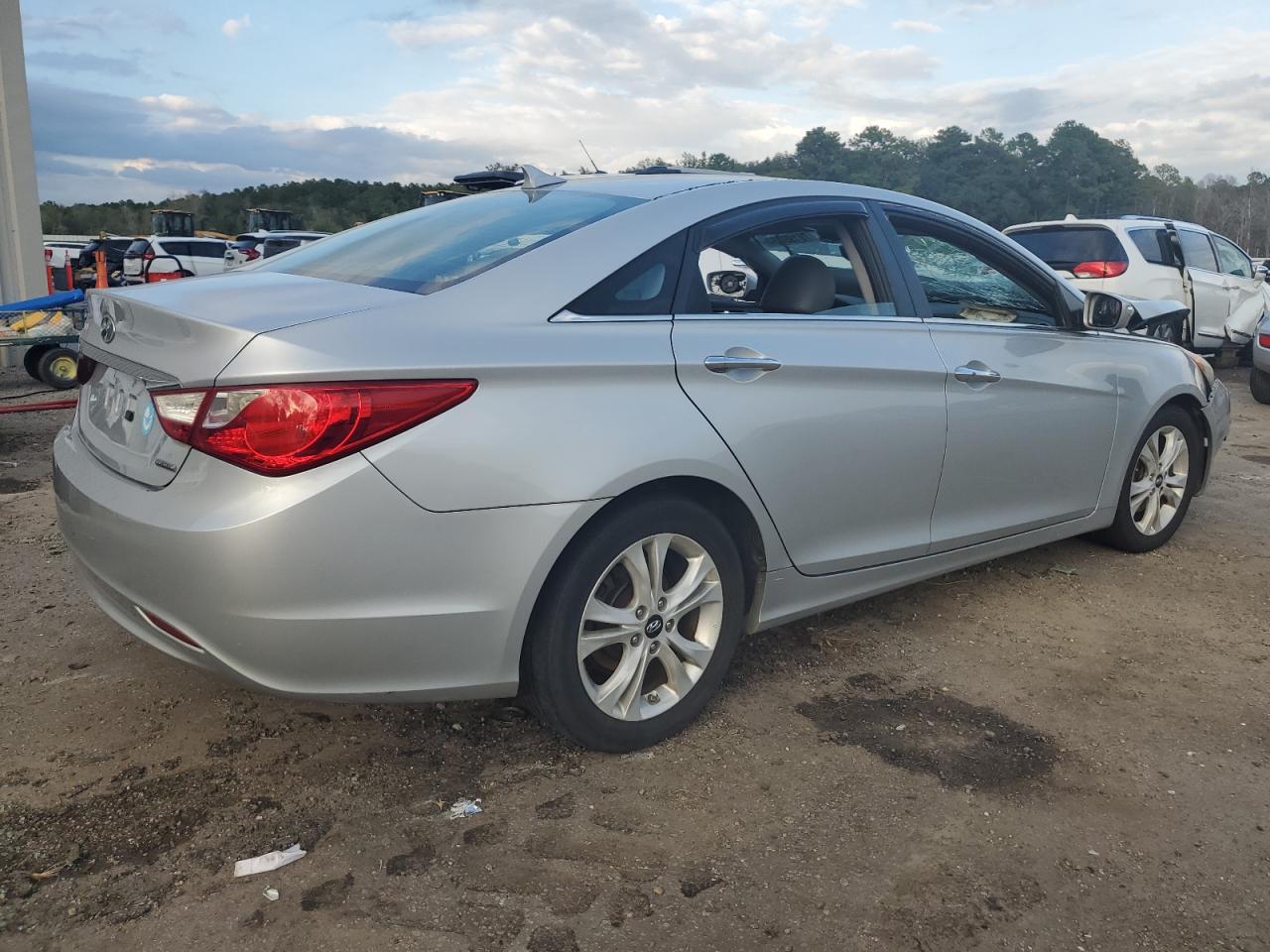 Lot #2877051635 2011 HYUNDAI SONATA SE