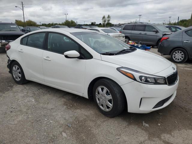 VIN 3KPFK4A79JE272403 2018 KIA FORTE no.4