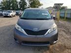 TOYOTA SIENNA LE photo