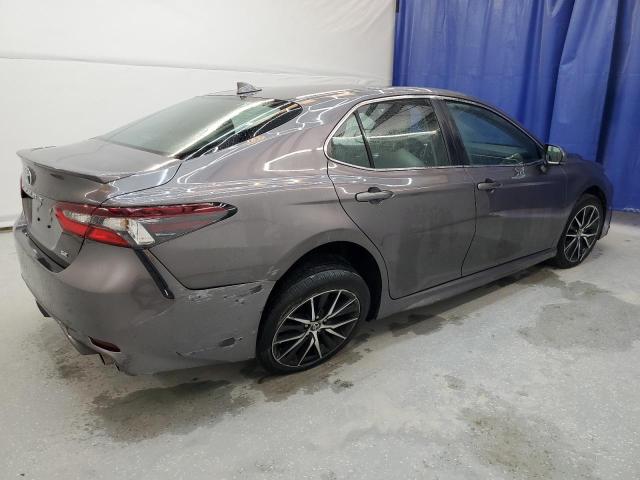 VIN 4T1G11AK3NU711060 2022 Toyota Camry, SE no.3