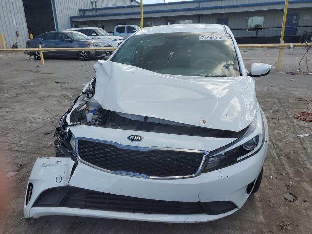 VIN 3KPFK4A72HE119498 2017 KIA Forte, LX no.5