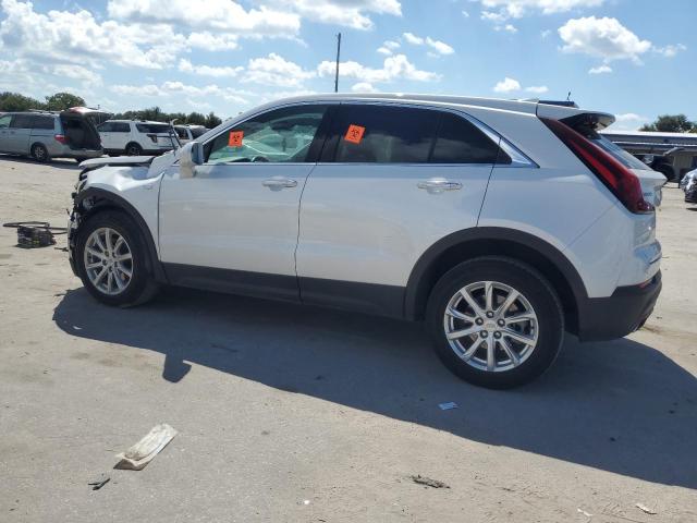 VIN 1GYAZAR47LF039864 2020 Cadillac XT4, Luxury no.2