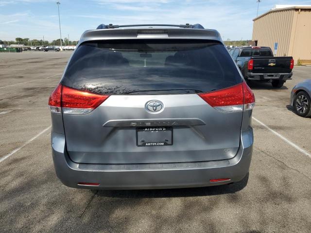 2011 TOYOTA SIENNA LE - 5TDKK3DC1BS137795