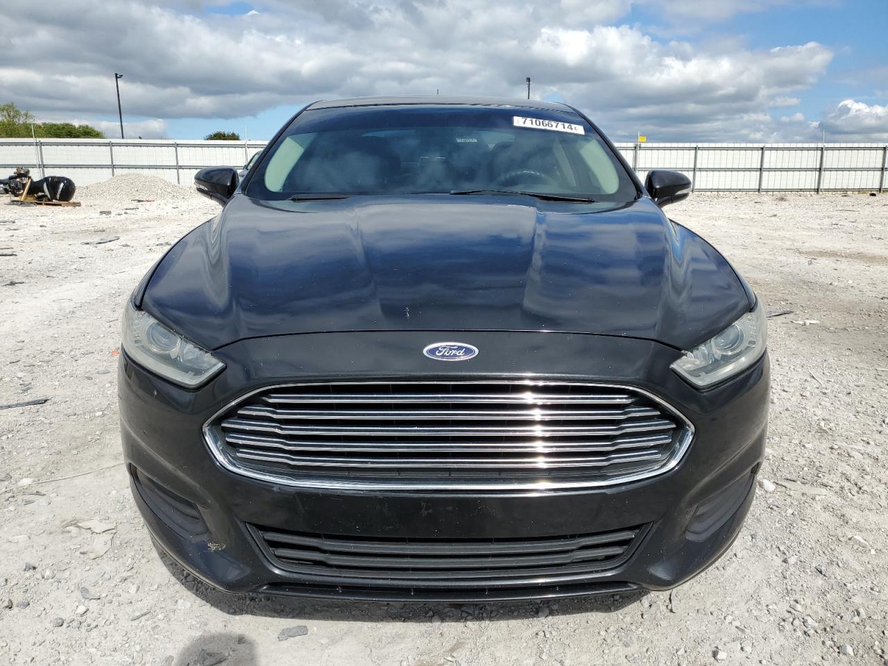 Lot #2905248494 2015 FORD FUSION SE