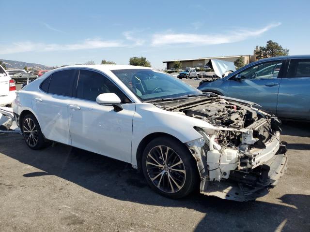 2018 TOYOTA CAMRY L - 4T1B11HK5JU608023