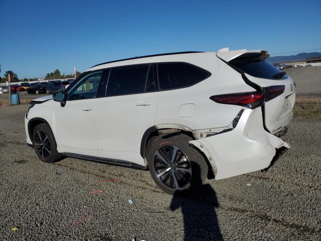 2022 TOYOTA HIGHLANDER - 5TDJZRBH3NS221887