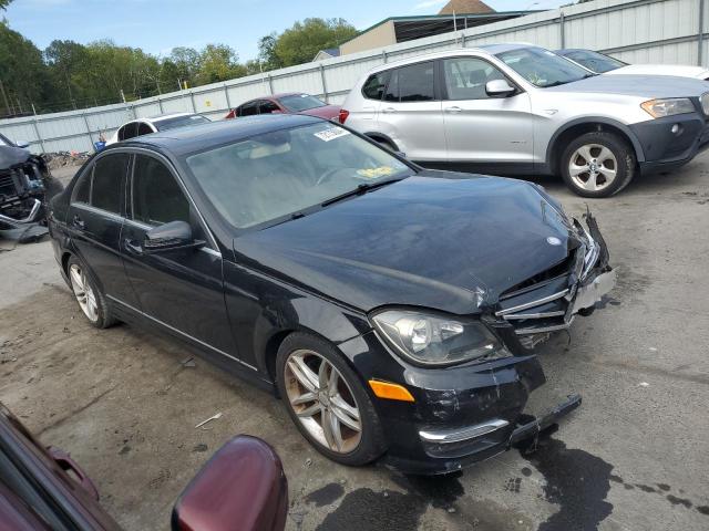 VIN WDDGF8AB3EA897642 2014 Mercedes-Benz C-Class, 3... no.4