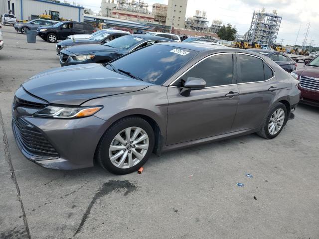 VIN 4T1B11HK8JU672802 2018 Toyota Camry, L no.1