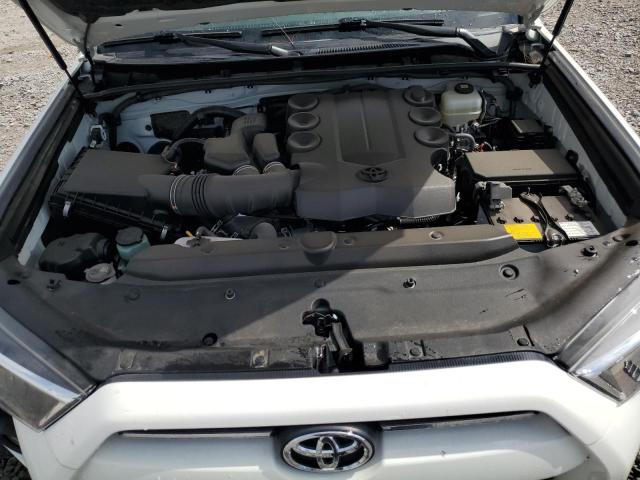 2022 TOYOTA 4RUNNER SR - JTENU5JR2N5978560
