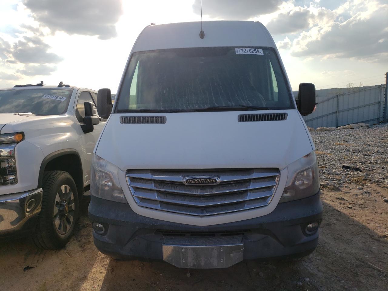 Lot #2858078979 2014 FREIGHTLINER SPRINTER 2