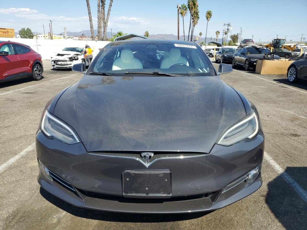 Lot #2979132977 2021 TESLA MODEL S