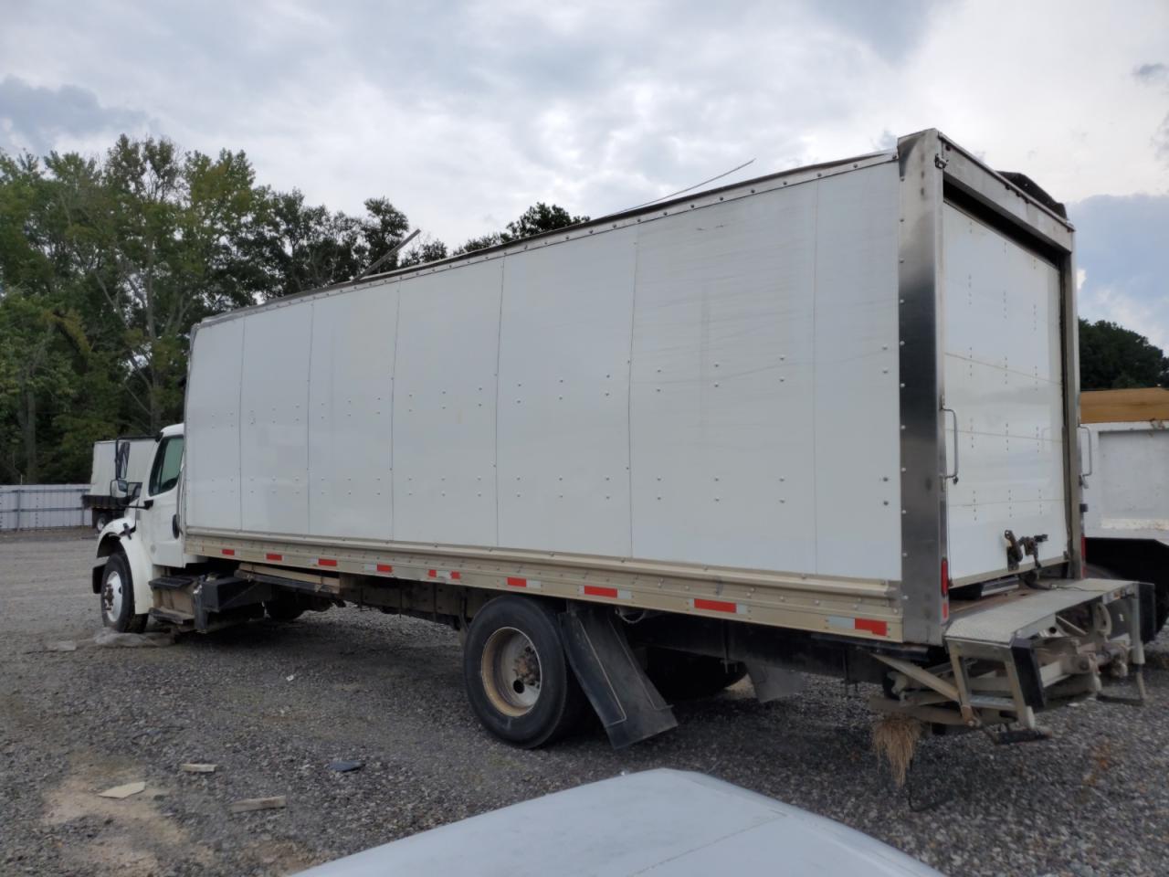 Lot #2853039410 2020 FREIGHTLINER M2 106 MED