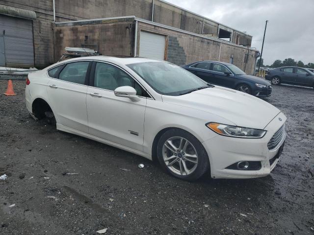 VIN 3FA6P0SUXFR275203 2015 Ford Fusion, Titanium Phev no.4