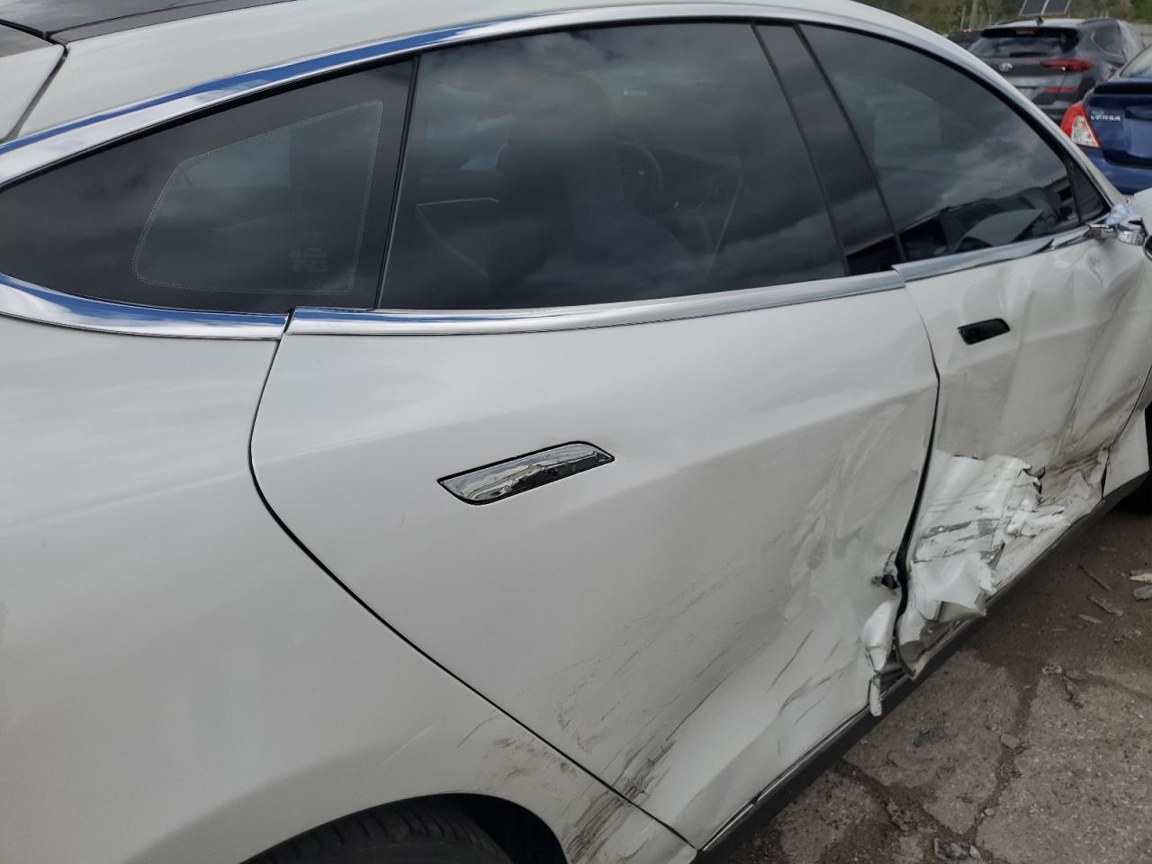 Tesla Model s 2015