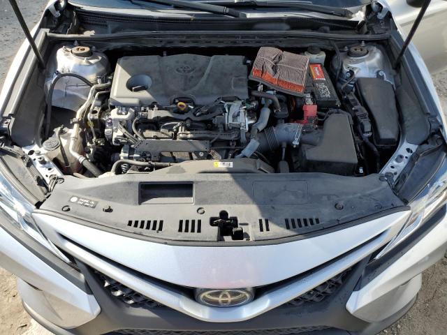 VIN 4T1B11HK5JU537664 2018 Toyota Camry, L no.11